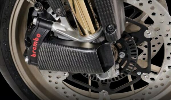 AIR SCOOP BRAKE APRILIA RSV4